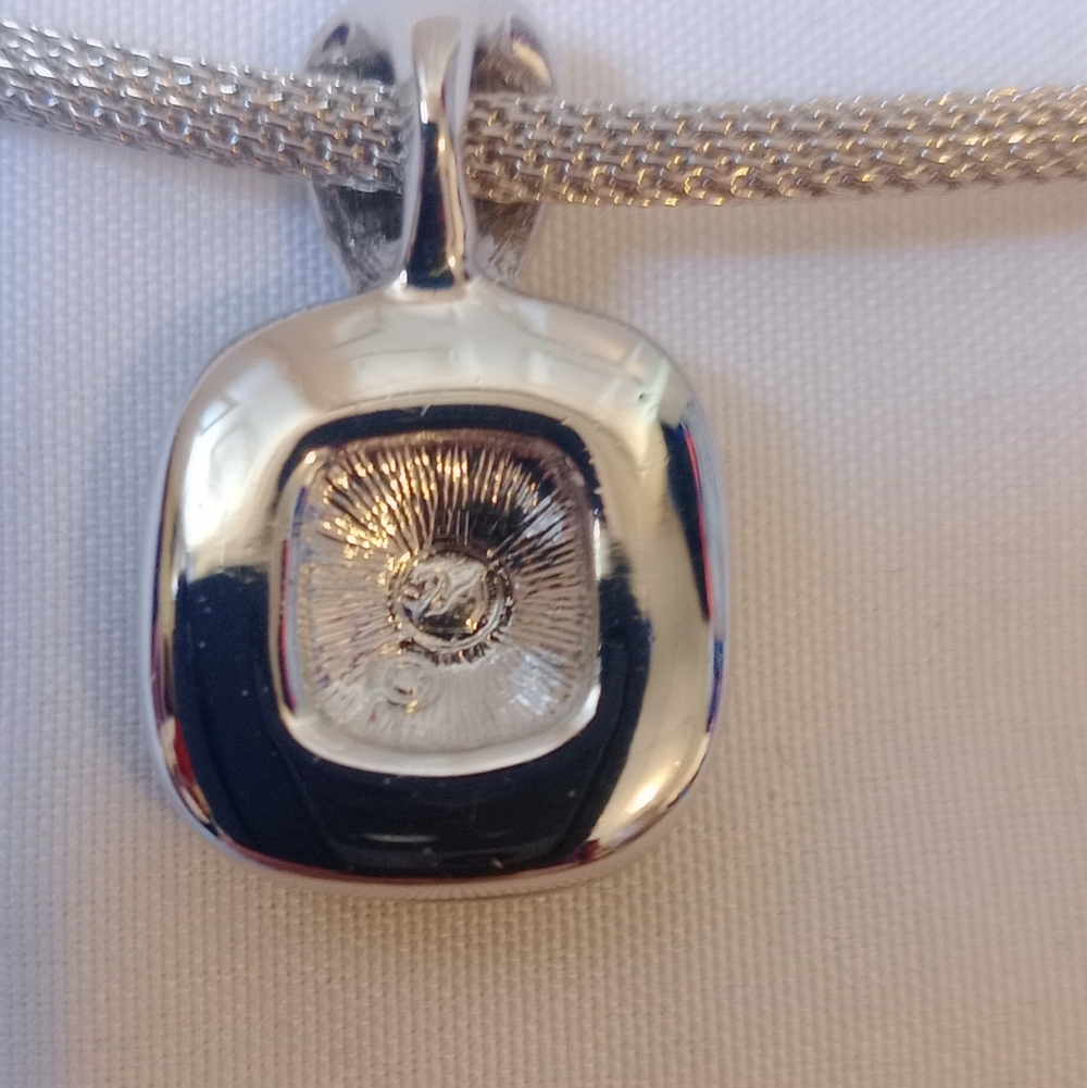 Swarovski Silver Mesh Necklace w/ Pave Crystal Cushion Pendant  Swan Logo  16–18 - Picture 7 of 8